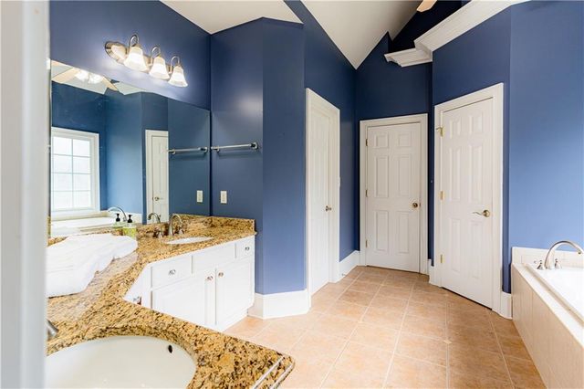 8105 Jot Em Down Road, Gainesville, GA 30506