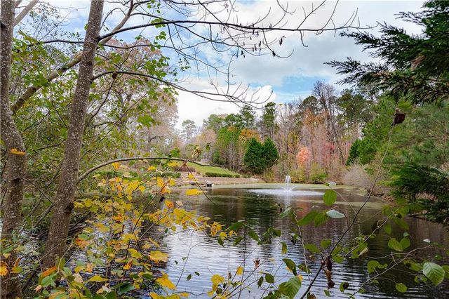 8105 Jot Em Down Road, Gainesville, GA 30506