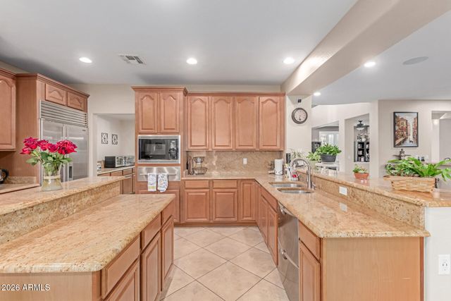 14391 W YUCATAN Street, Surprise, AZ 85379