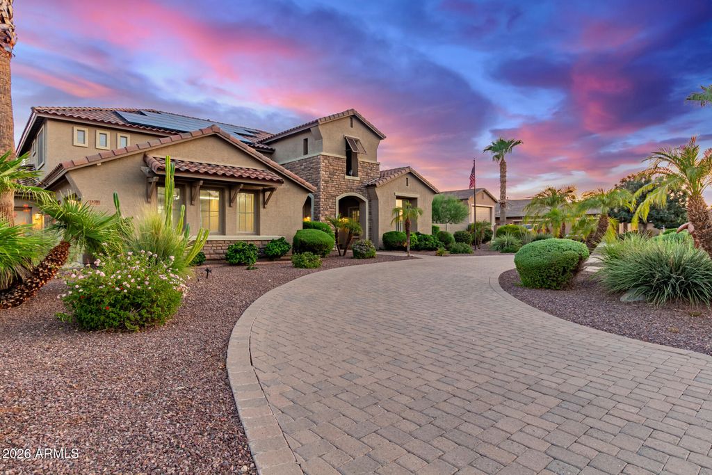 14391 W YUCATAN Street, Surprise, AZ 85379 — photo 4