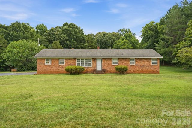 478 River Hill Road, Statesville, NC 28625