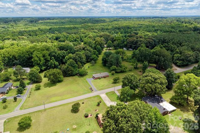 478 River Hill Road, Statesville, NC 28625