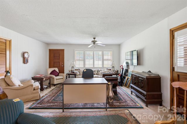 478 River Hill Road, Statesville, NC 28625