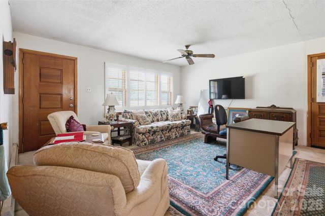478 River Hill Road, Statesville, NC 28625