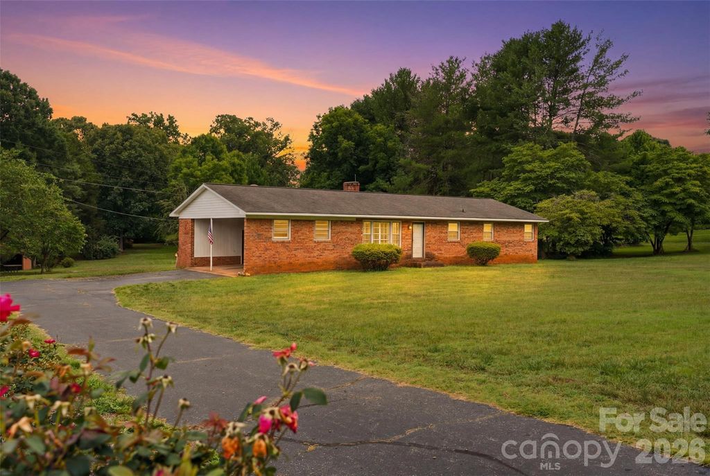 478 River Hill Road, Statesville, NC 28625