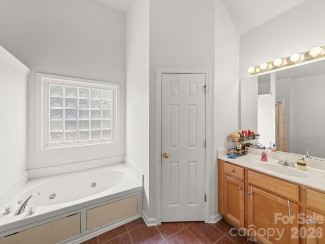 9693 NW Laurie Avenue NW, Concord, NC 28027