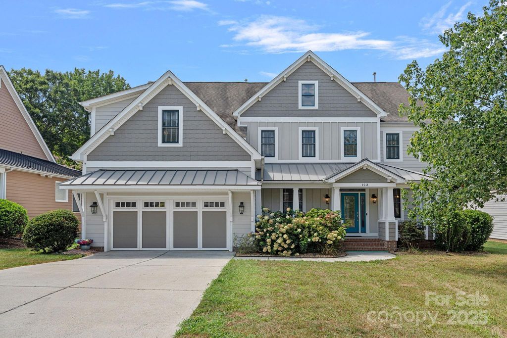 123 Hedgewood Drive, Mooresville, NC 28115