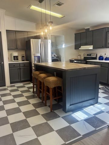 128 Rock Salt Drive, Springtown, TX 76082