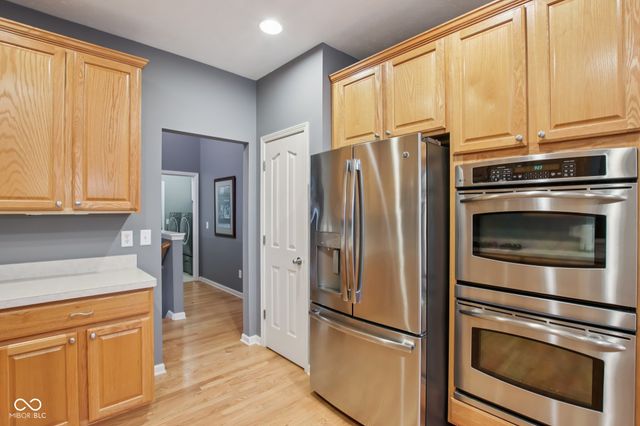 519 Hadleigh Court, Westfield, IN 46074