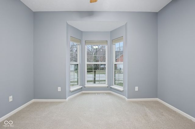 519 Hadleigh Court, Westfield, IN 46074