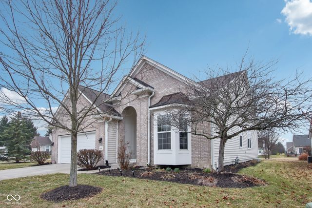 519 Hadleigh Court, Westfield, IN 46074