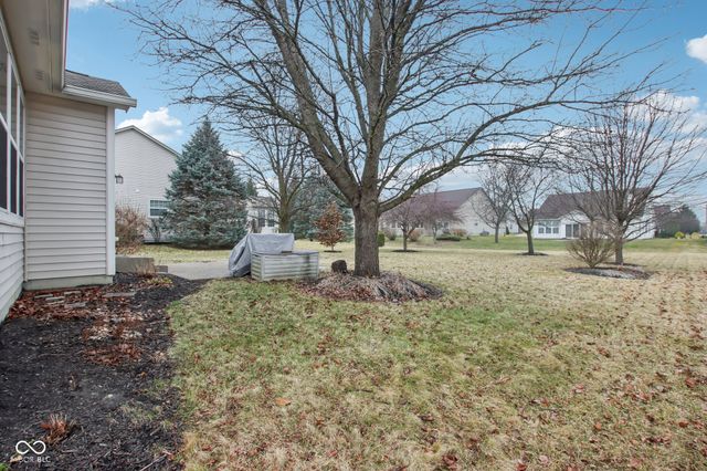 519 Hadleigh Court, Westfield, IN 46074