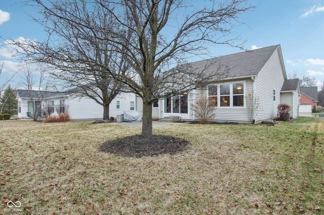 519 Hadleigh Court, Westfield, IN 46074