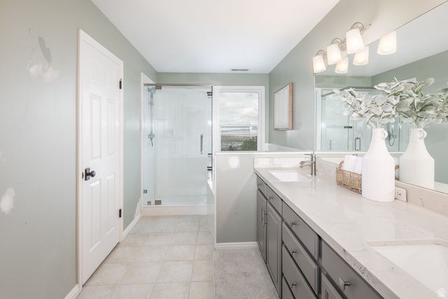 3864 S MONARCH DR, Bountiful, UT 84010