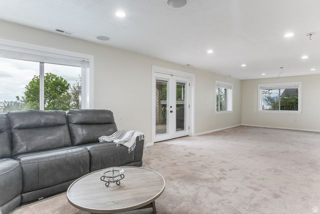 3864 S MONARCH DR, Bountiful, UT 84010