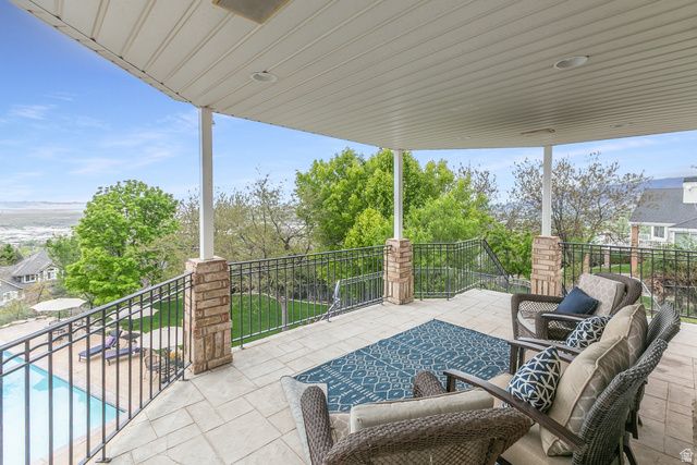 3864 S MONARCH DR, Bountiful, UT 84010