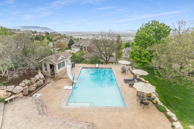3864 S MONARCH DR, Bountiful, UT 84010