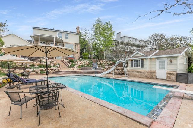3864 S MONARCH DR, Bountiful, UT 84010