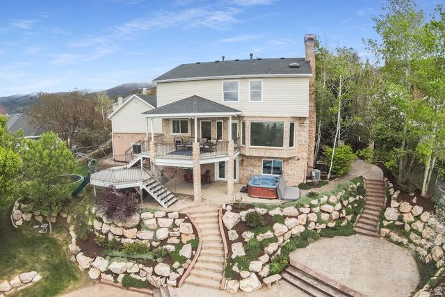 3864 S MONARCH DR, Bountiful, UT 84010
