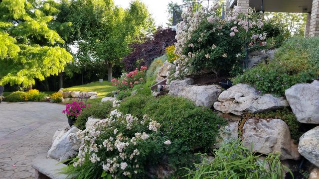 3864 S MONARCH DR, Bountiful, UT 84010