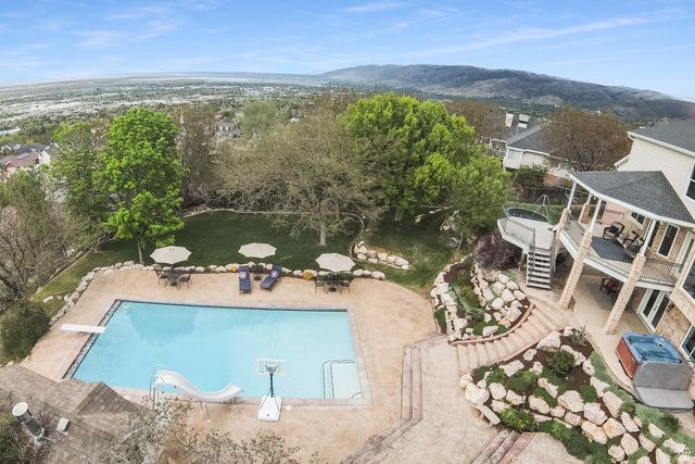 3864 S MONARCH DR, Bountiful, UT 84010