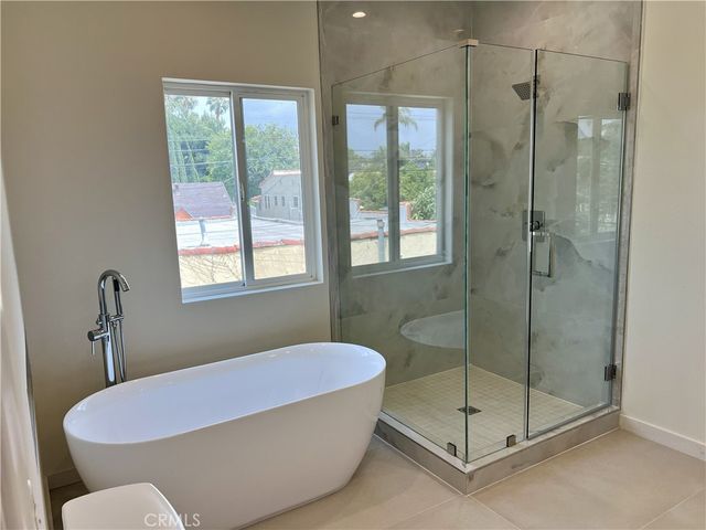1100 S Highland, Los Angeles, CA 90019