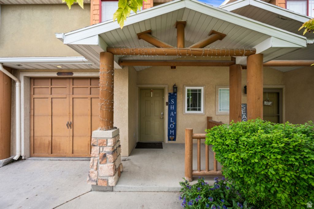 6688 S PINES POINT WAY, West Jordan, UT 84084