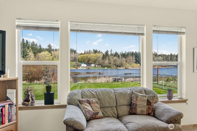2303 256th St NW, Stanwood, WA 98292