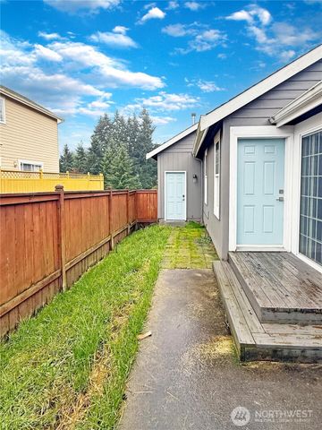 5501 Hamptons Street SE, Olympia, WA 98501