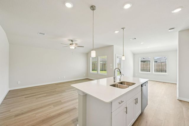 29014 Farmhouse Estates Drive, Waller, TX 77484