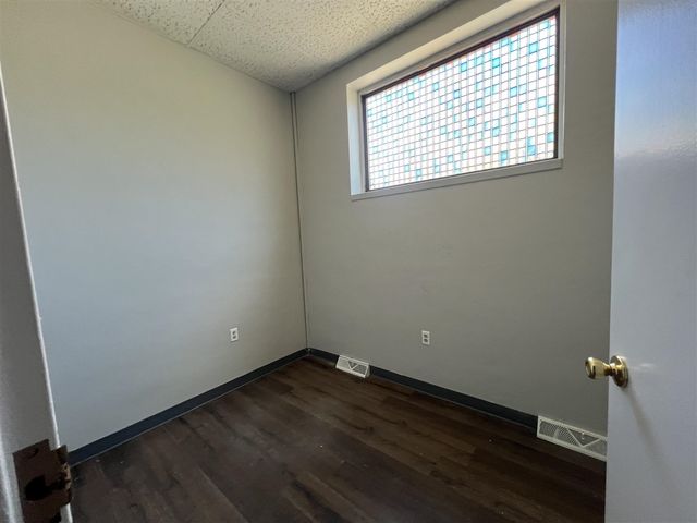 163 North Avenue, Battle Creek, MI 49017