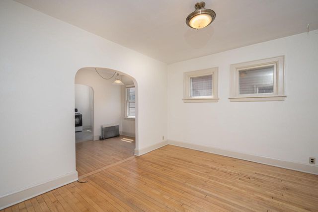 3066 N Pierce STREET, Milwaukee, WI 53212