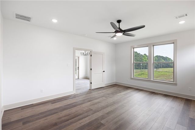 1342 Elk Horn Drive, Russellville, AR 72802