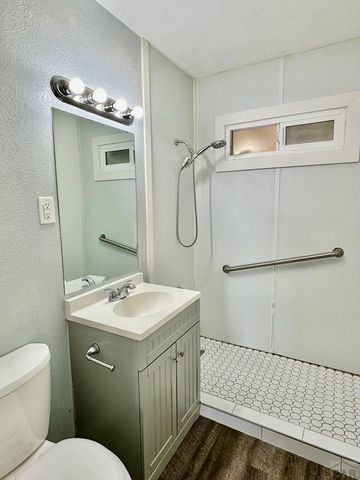 726 W Corona Ave, Pueblo, CO 81004