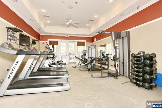 17 De Bruyle Court, Hawthorne, NJ 07506
