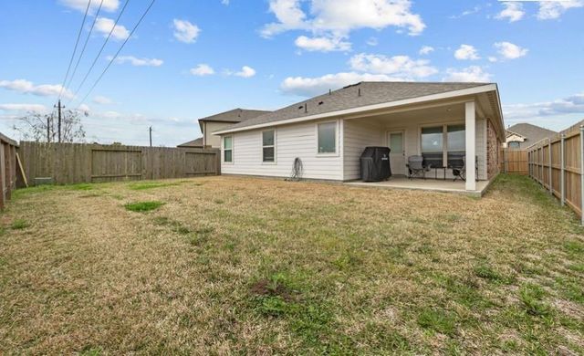 689 Forest Bend Lane, La Marque, TX 77568