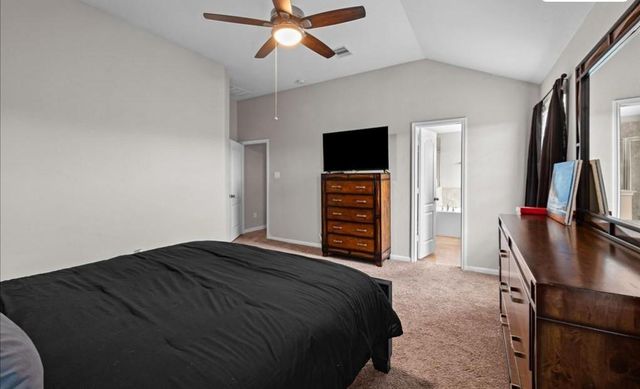 689 Forest Bend Lane, La Marque, TX 77568