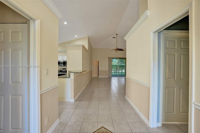 4831 Gateway Gardens Dr, Boynton Beach, FL 33436