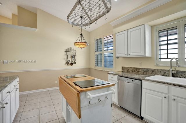 4831 Gateway Gardens Dr, Boynton Beach, FL 33436