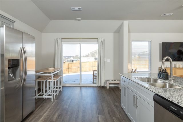 2932 W Obsidian Street, Fayetteville, AR 72704