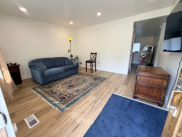4682 S GREENVALLEY DR, Millcreek, UT 84107