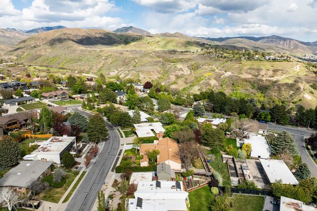 220 E DORCHESTER DR, Salt Lake City, UT 84103