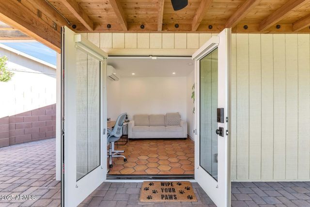 4228 N 44TH Place, Phoenix, AZ 85018