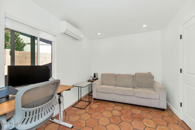 4228 N 44TH Place, Phoenix, AZ 85018