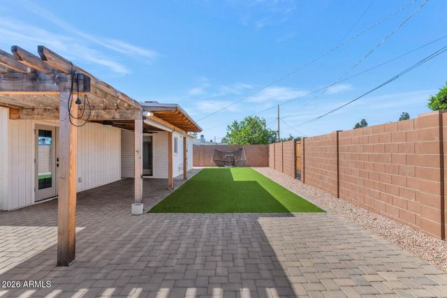 4228 N 44TH Place, Phoenix, AZ 85018