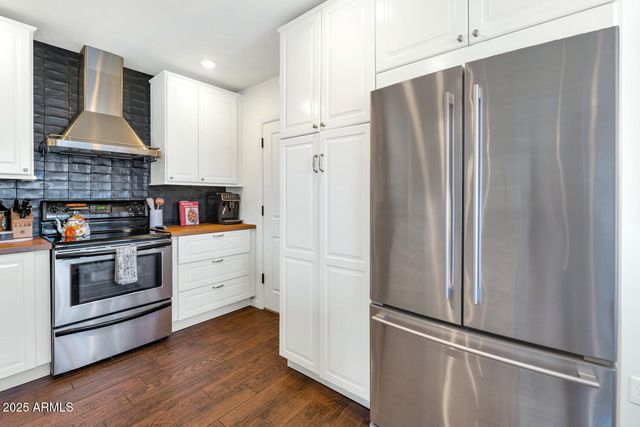 4228 N 44TH Place, Phoenix, AZ 85018