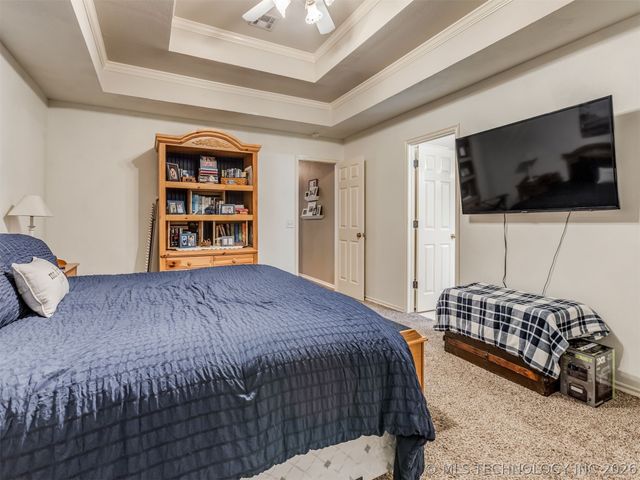 615 N Douglas Street, Jenks, OK 74037