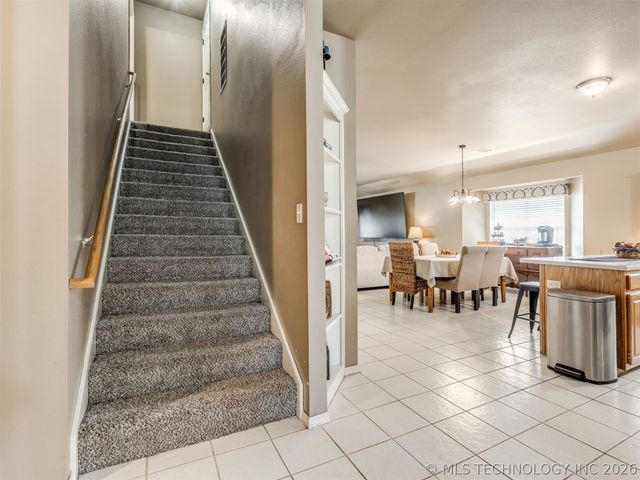 615 N Douglas Street, Jenks, OK 74037