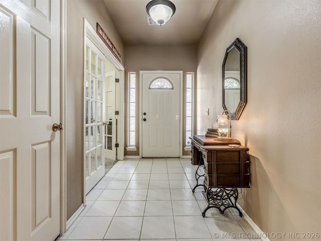 615 N Douglas Street, Jenks, OK 74037