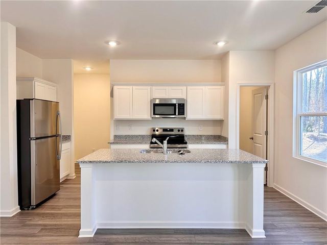 10 Norwalk Lane, Dallas, GA 30157